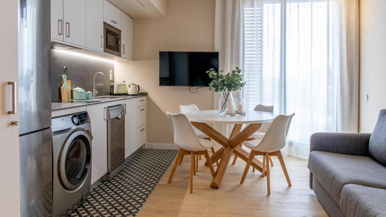 Barcelona Touch Apartments - Progres L'Hospitalet de Llobregat Esterno foto