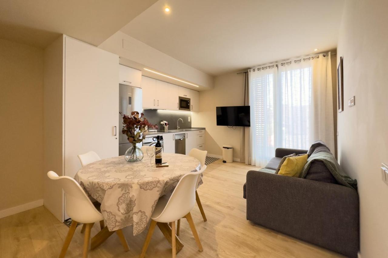Barcelona Touch Apartments - Progres L'Hospitalet de Llobregat Esterno foto