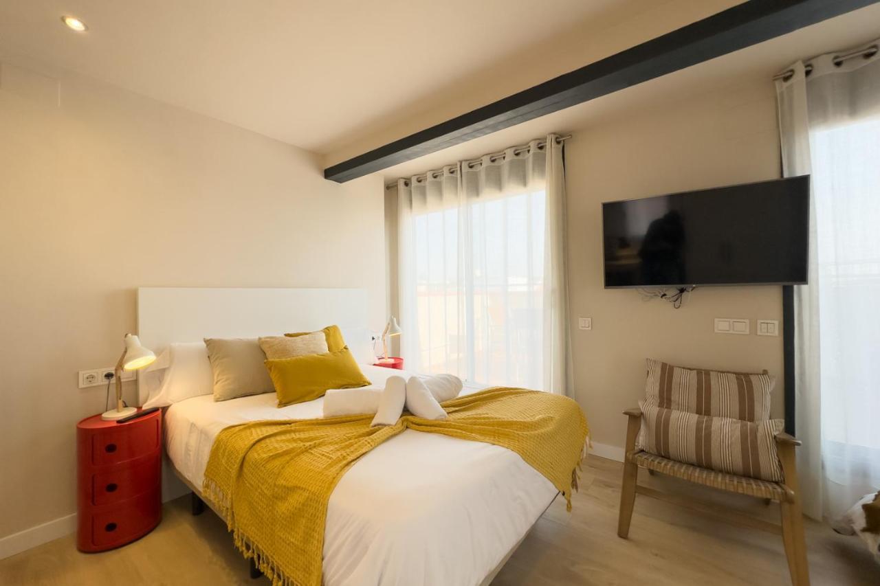 Barcelona Touch Apartments - Progres L'Hospitalet de Llobregat Esterno foto