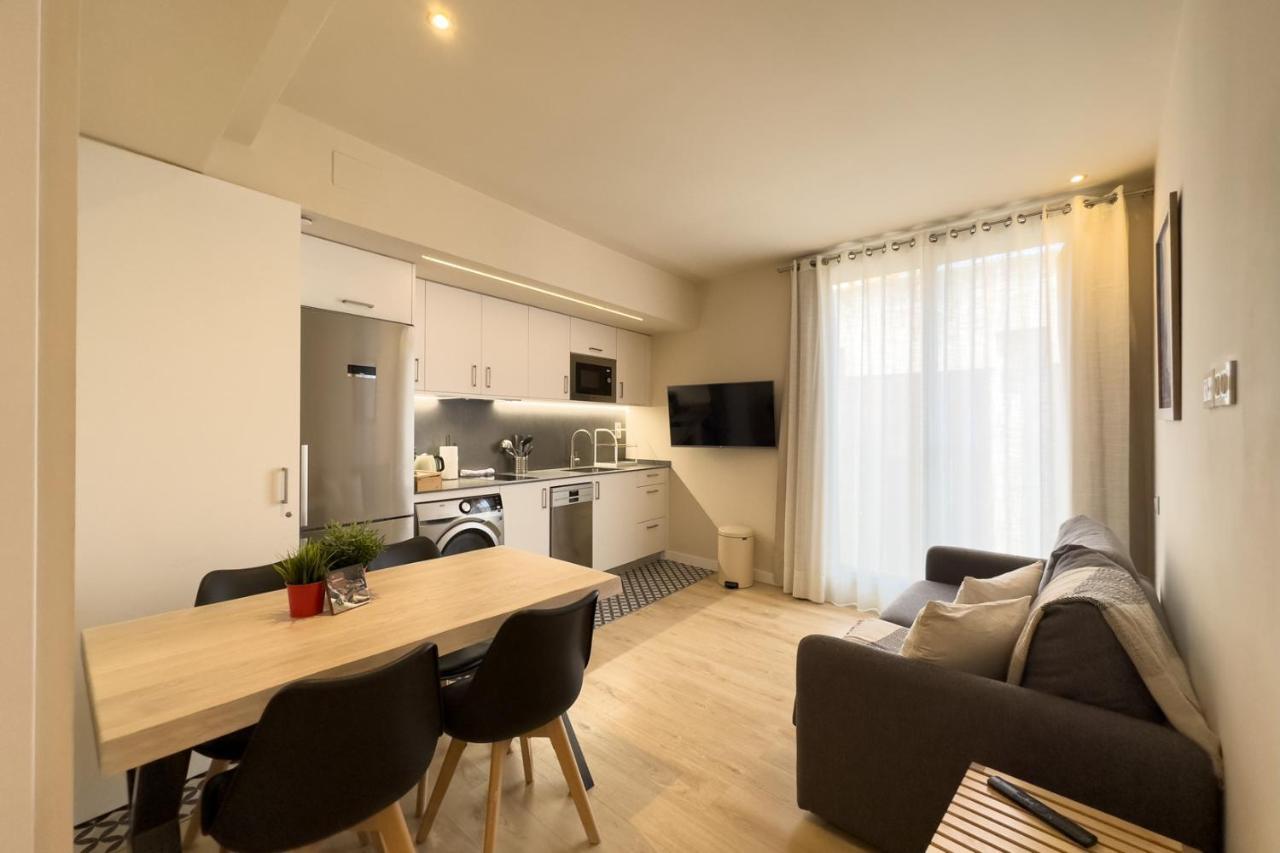 Barcelona Touch Apartments - Progres L'Hospitalet de Llobregat Esterno foto